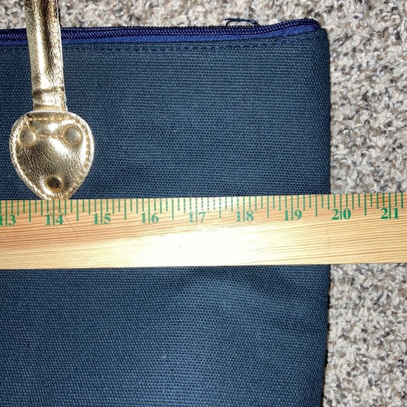 NGil Mama Bear Tote Bag - Picture 6 of 11